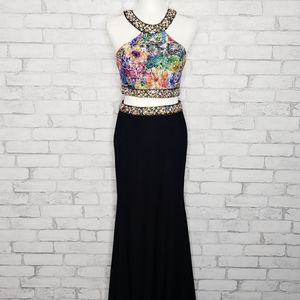 Dave and Johnny Two Piece Prom Dress Size 3/4